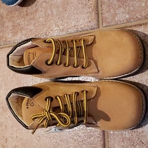 NWT Toddler Primigi Original Boots Size 11